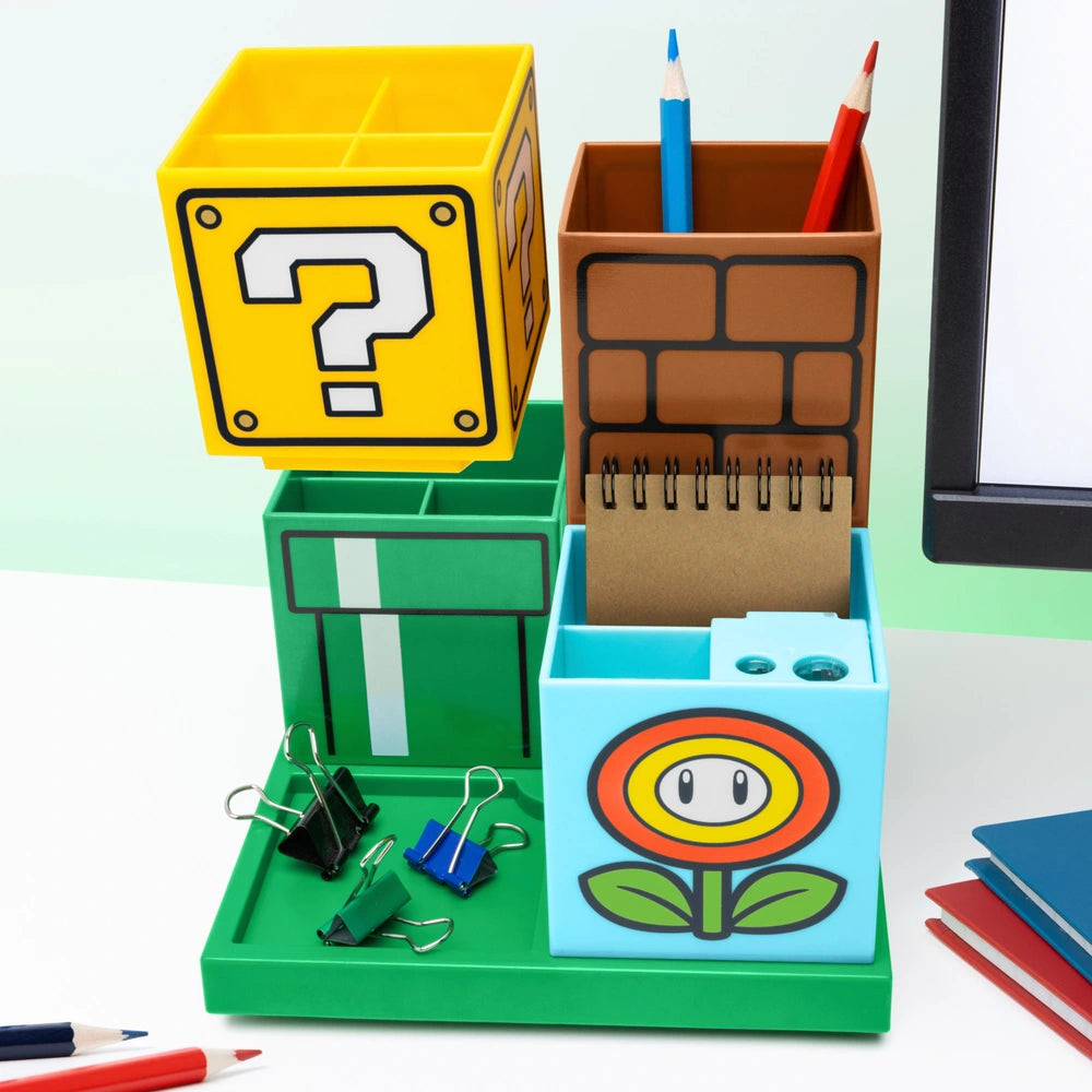 Super Mario: Desktop Organiser